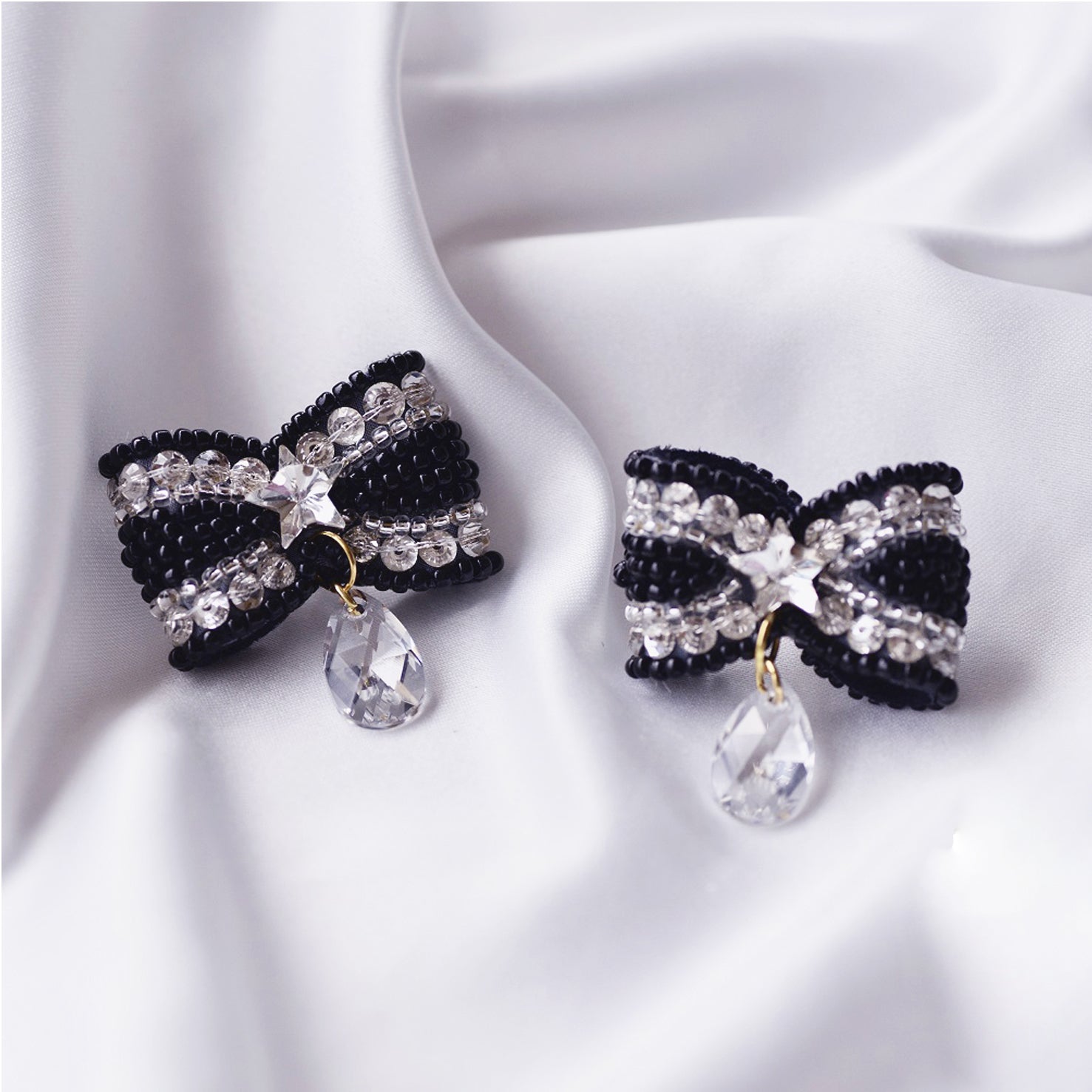 Tambour Embroidery Craft Kits-Black Bow Earrings